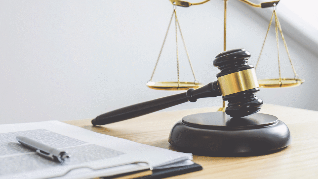 Sukces w postępowaniu upadłościowym: Jak dłużnik z rażącym niedbalstwem odzyskał wolność finansową?